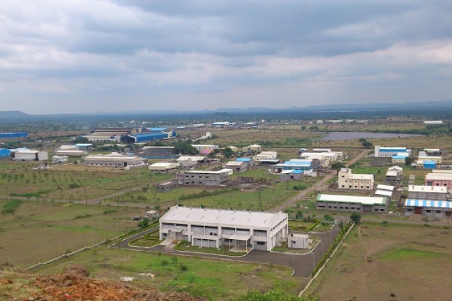 Karnataka Expands Industrial Footprint with New Factory Spaces and Textile Parks in Northern Region