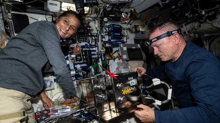  NASA Astronauts Sunita Williams and Butch Wilmore to Hold Live Press Conference from ISS