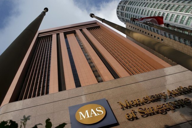 Singapore Central Bank Expected to Maintain Monetary Policy Amid Ongoing Inflation Risks and Growth Uncertainty