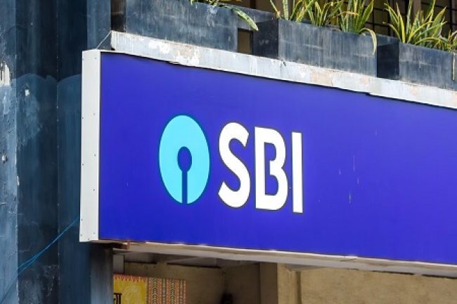 State Bank of India Plans to Raise Rs 5000 Crore Through AT-I Bonds
