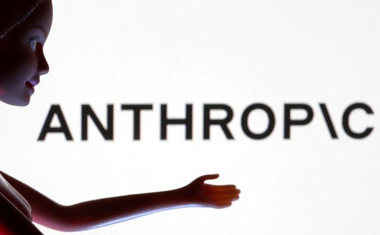  Anthropic Launches New Analysis Tool for Claude Enabling Code Writing and Execution