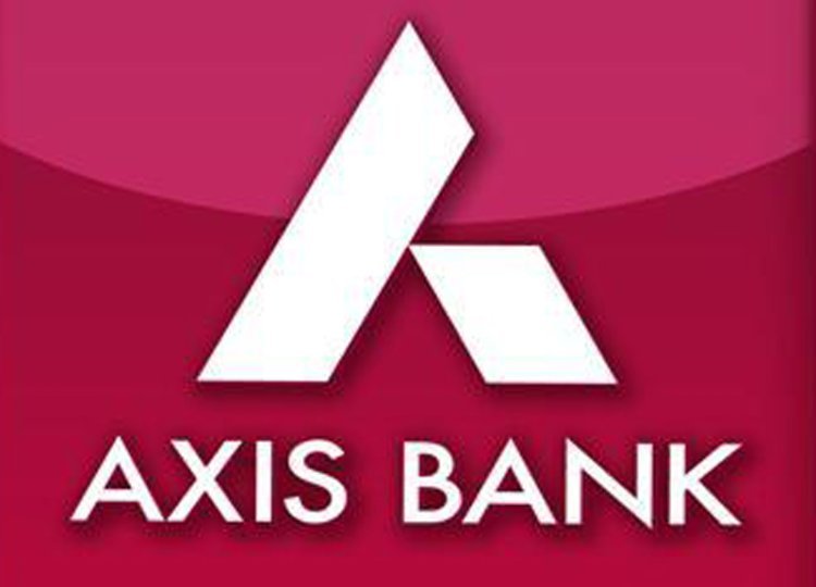 Axis Bank Embraces AI and Digital Growth While Preserving Workforce