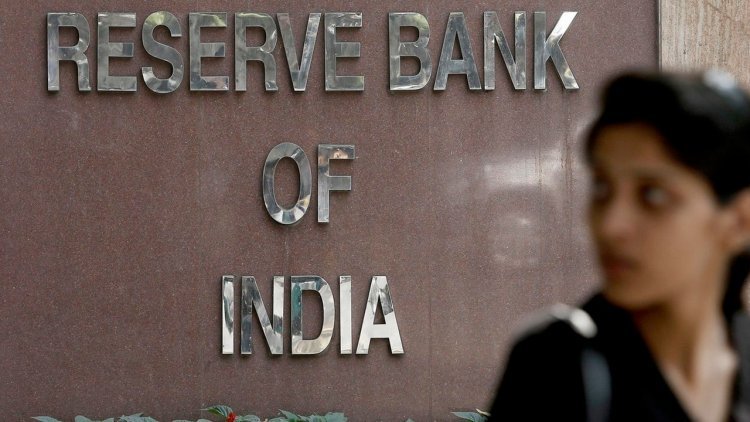 RBI Expected to Cut Rates to 6.25 Percent in December Amid Cooling Inflation and Slowing Growth